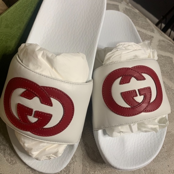 Gucci Logo Slides Interlocking Red GG - Picture 2 of 7